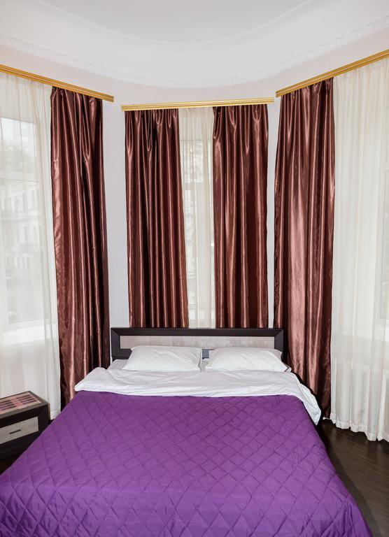 Apartment Mala Zhytomyrska 16 เคียฟ ภายนอก รูปภาพ